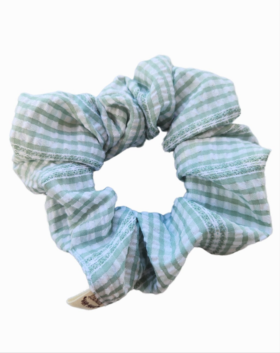 Green and white checkered L scrunchie