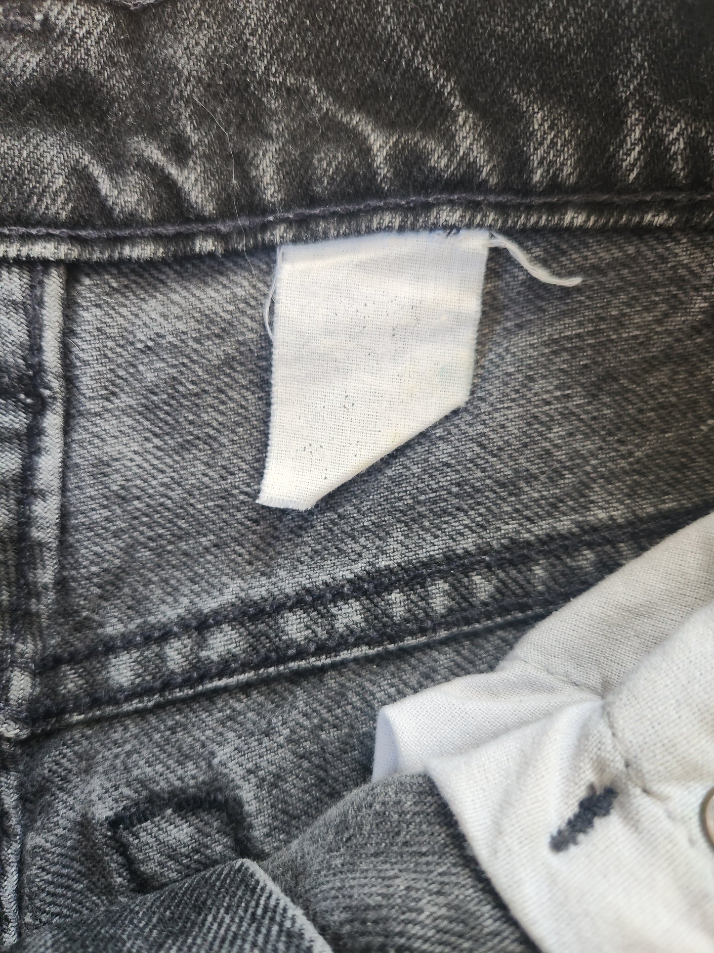 Vintage Levis Jeans 550 26"