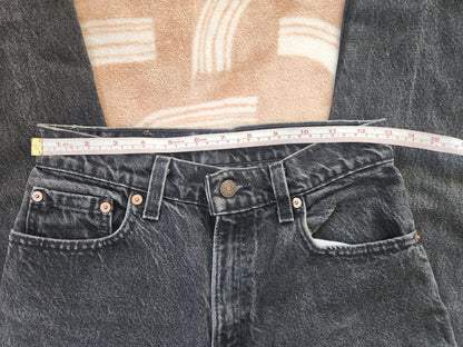 Vintage Levis Jeans 550 26"