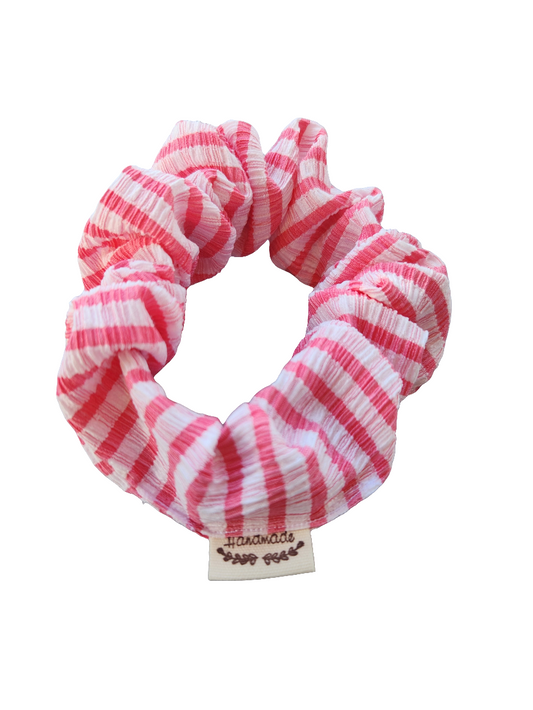 White and pink striped M scrunchie