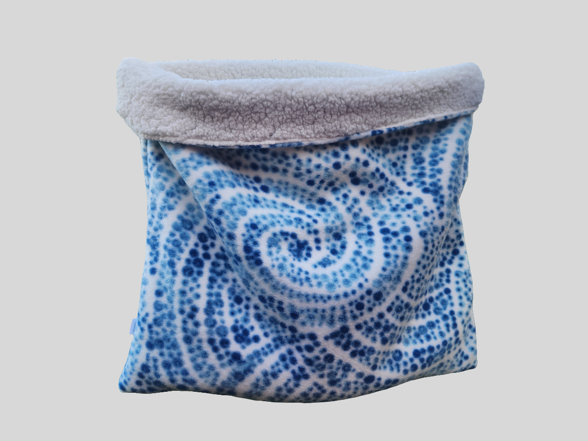 Cat/pet cuddle sack 50cm Blue and White